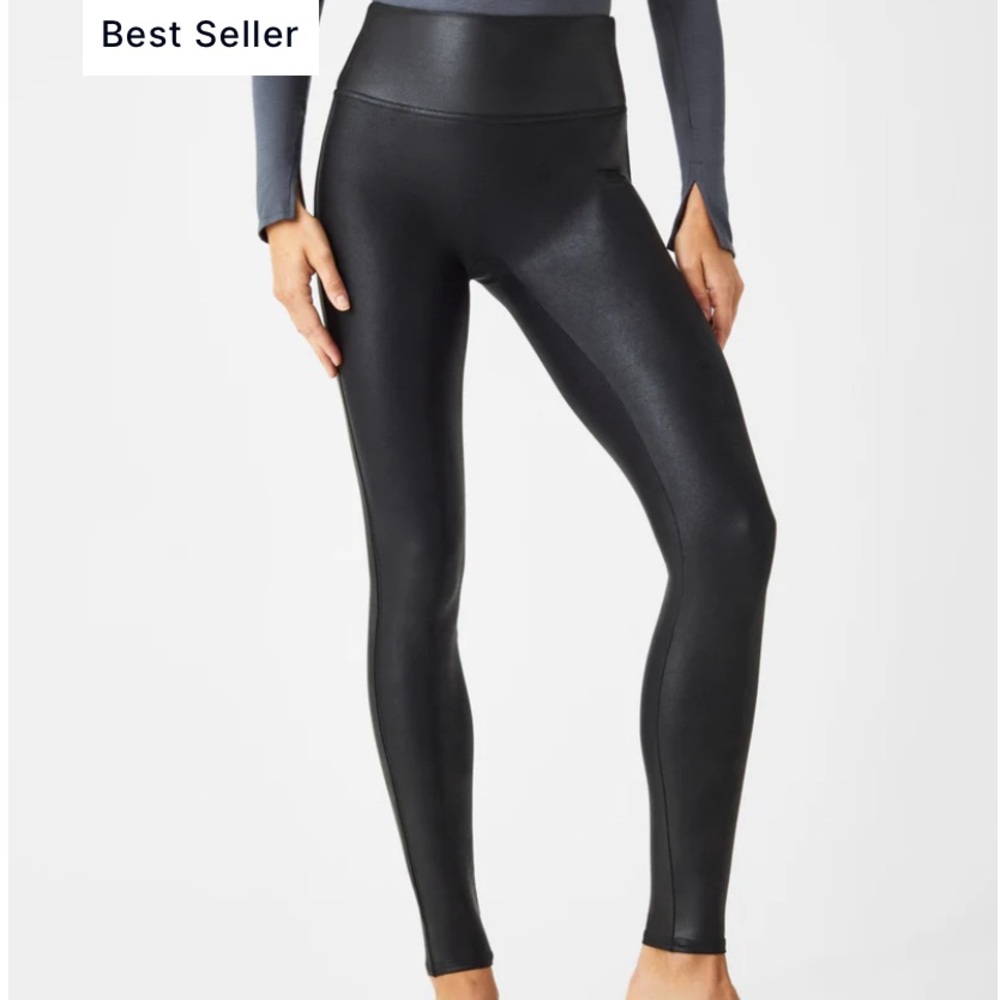 Like New Spanx Faux Leather Leggings Size M Black